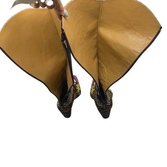 Artemis Black Velvet Embroidered Boot Women's Size 37 - Picture 5 of 13